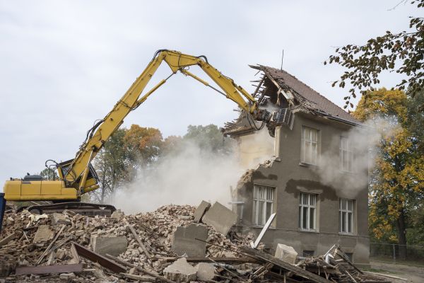 House Wrecking in Little River